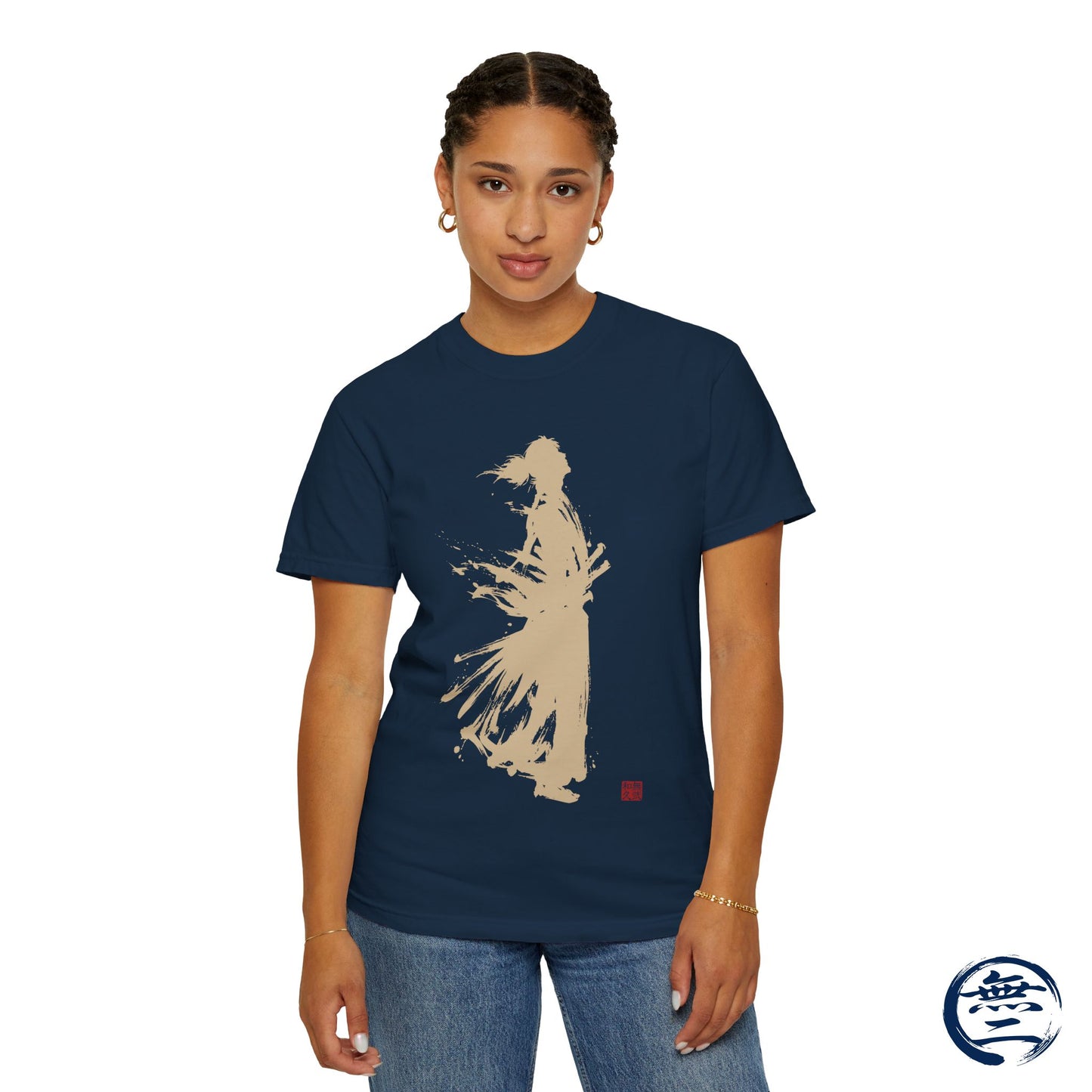 Minimalist Samurai Silhouette Zen T-Shirt - Japanese Calligraphy Kanji Shodo Art - One and Only Garment-Dyed Tee SR2U | MU-NI Japan
